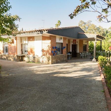 Fantastico Chalet Con Piscina En Avenida Del Brillante Villa Cordoba Dış mekan fotoğraf