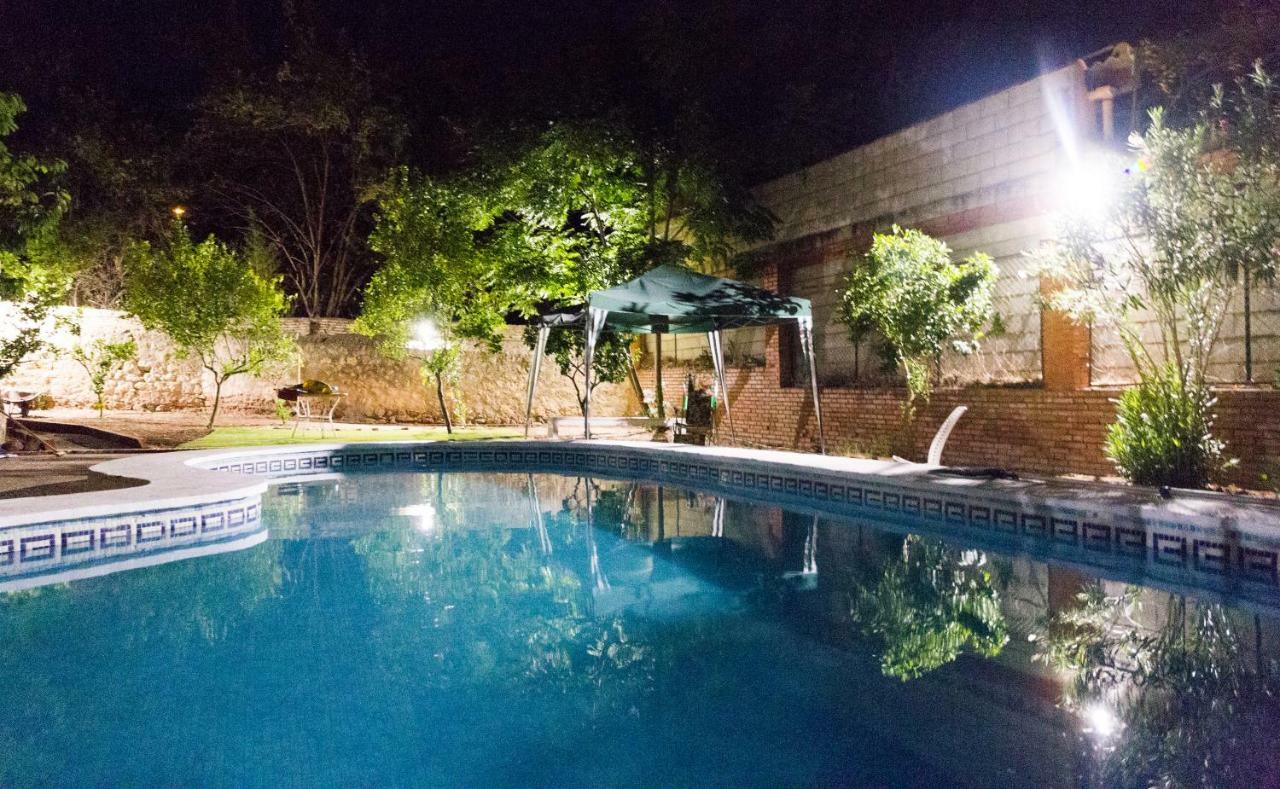 Fantastico Chalet Con Piscina En Avenida Del Brillante Villa Cordoba Dış mekan fotoğraf